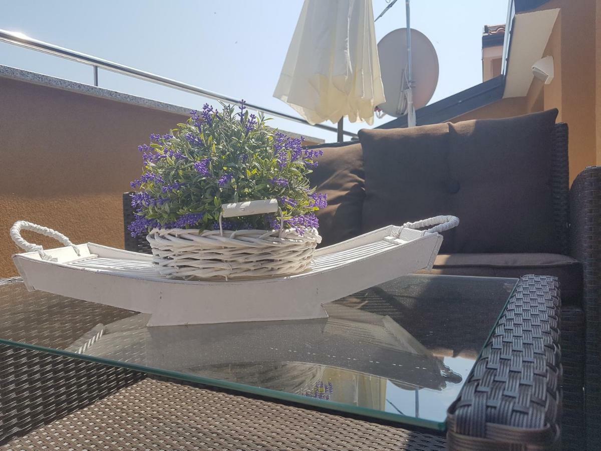Villa Sara Пореч Экстерьер фото